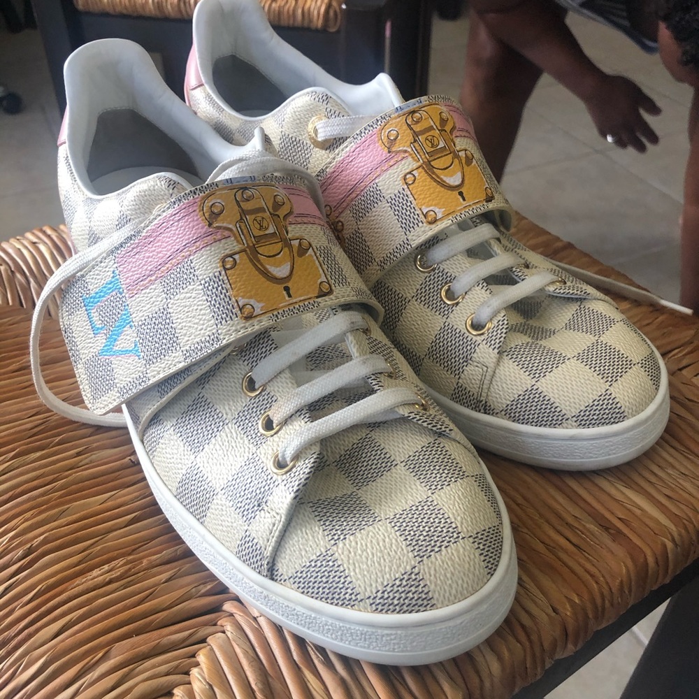 100% Authen Louis Vuitton pink Damier sneaker 10